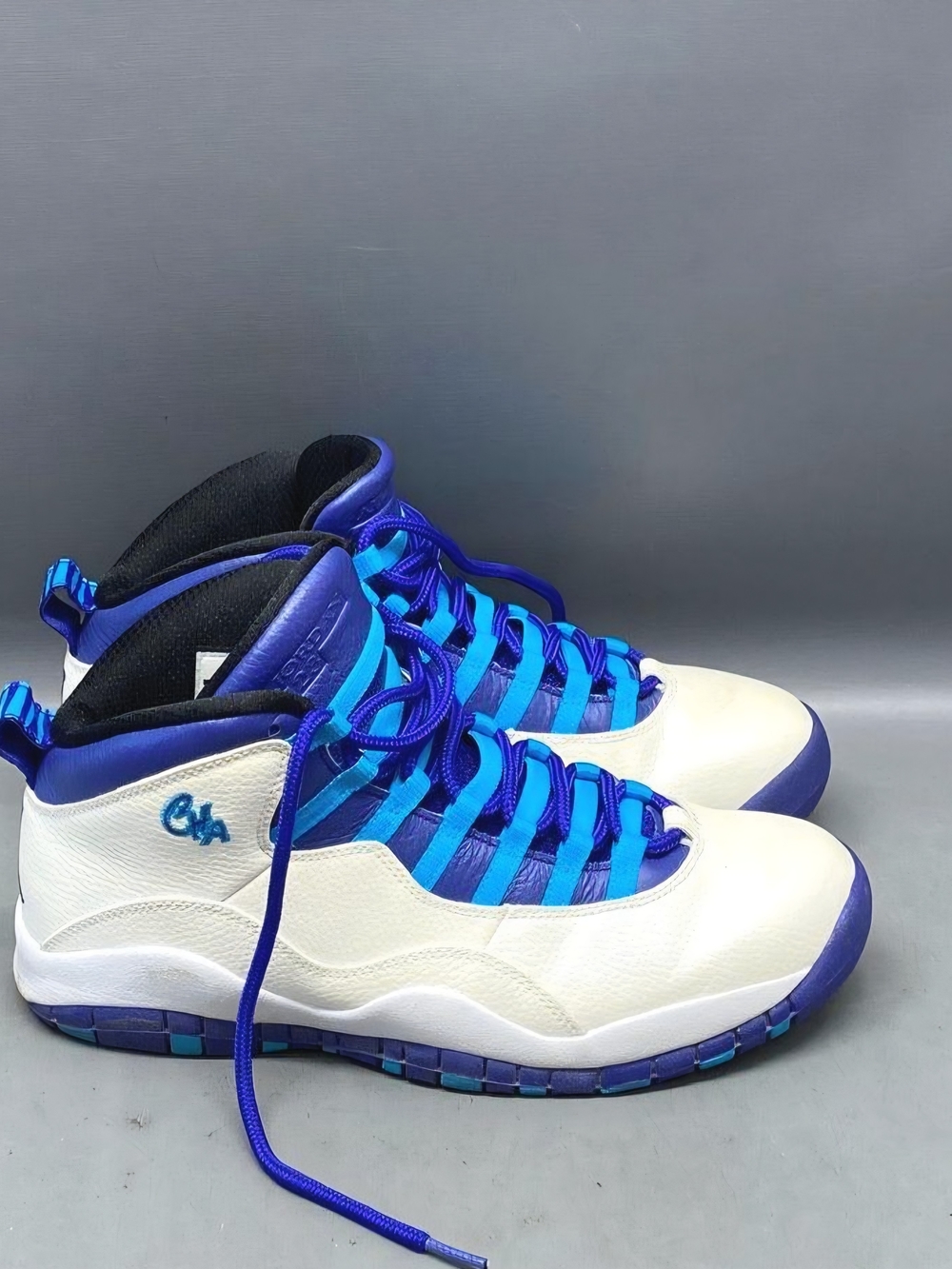 Nike Men's Jordan 10 Retro Charlotte Basketball Shoes Size 9.5